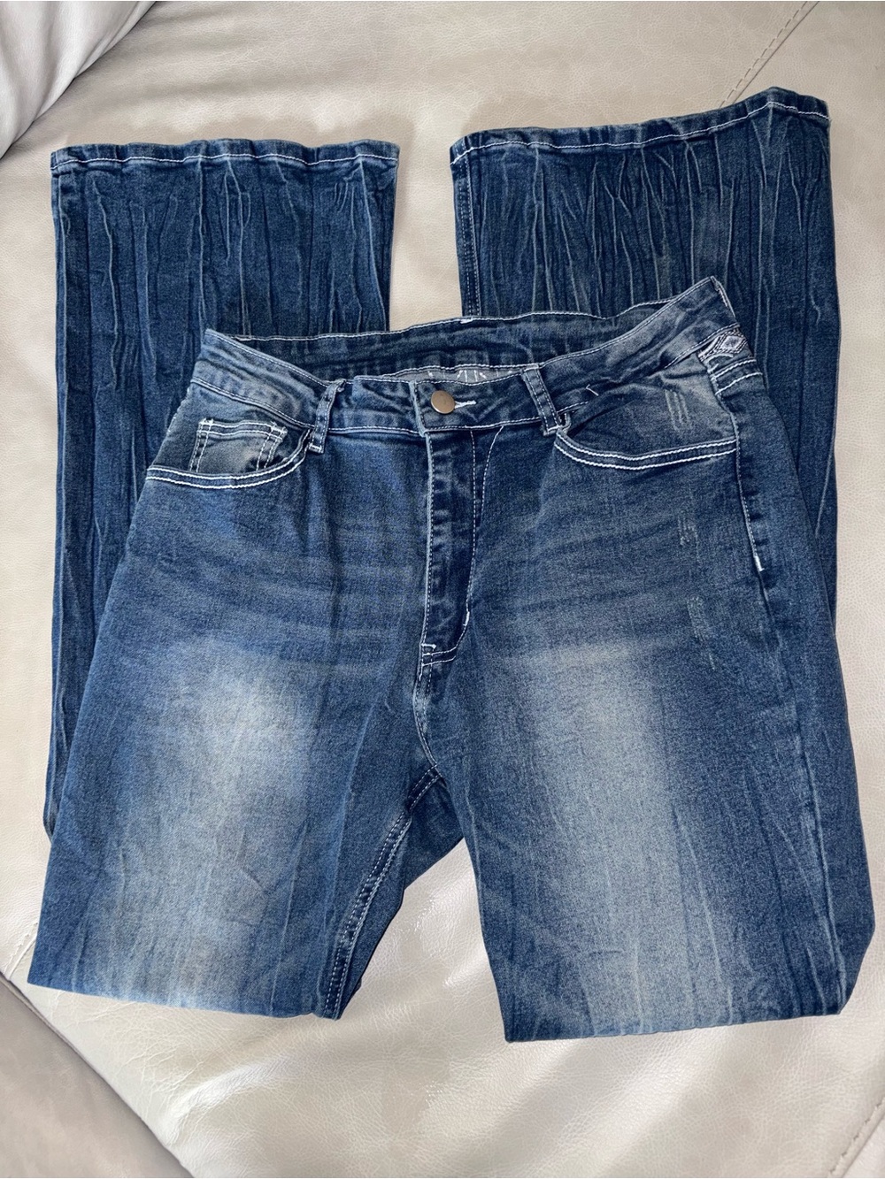 ROMWE embellished pockets jeans